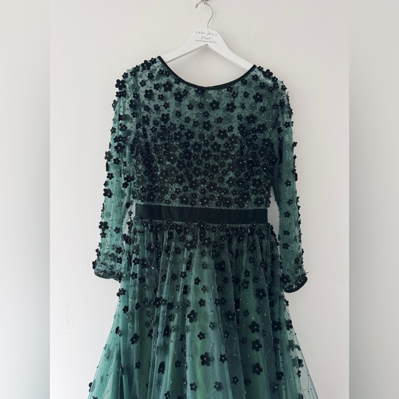 MAC DUGGAL Green Velvet Embellished Illusion Long Sleeve A Line Midi Dress 12 - Picture 9 of 13